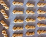 Φωτογραφία βήματος 3 της συνταγής Κουλουράκια αμμωνίας