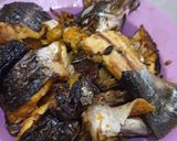 Foto langkah ke 1 dari resep Mangut Ikan Patin.