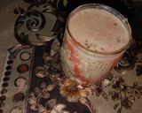 A picture of step 3 of Banana Peanut Butter Shake 🥂.