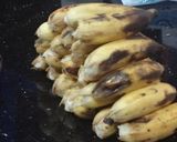 A picture of step 1 of Banana Halwa:.