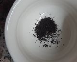 A picture of step 1 of Pomegranate tea.