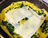 Foto del paso 4 de la receta: Espinaca a la francesa con jamón y queso (tortilla)