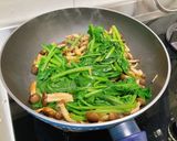 菠菜燒鮮菇的食譜步驟3照片