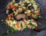 Foto langkah ke 4 dari resep Mi Goreng Telur.