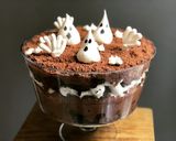 A picture of step 10 of Graveyard Trifle with Meringue Ghost Cookies.