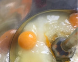 Foto del paso 5 de la receta: Coca primavera. Con frutas confitadas,lemon curd y flores