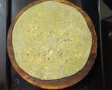 A picture of step 7 of Palak Paneer Paratha (Cottage cheese stuffed Spinach Flatbread).