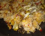 Foto langkah ke 5 dari resep Nasi goreng spesial.