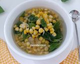 Foto langkah ke 3 dari resep Bening Bayam Jagung ✅.