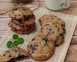 Foto langkah ke 5 dari resep Soft Baked chewy Chocolate Cookies.
