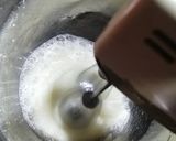 Foto del paso 2 de la receta: Panque con formas de merengue. 🌼