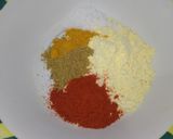 ढाबा स्टाईल मसाला भेंडी (Dhaba Style Masala Bhendi Recipe In Marathi) रेसिपी स्टेप 2 फोटो 