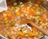 Minestrone leves recept fázis 3 fotója