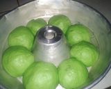 Foto langkah ke 4 dari resep Roti sobek eggless pandan.