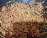 Foto langkah ke 4 dari resep Kwetiau Goreng.