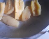 Foto langkah ke 1 dari resep Singkong rebus dikrispi.