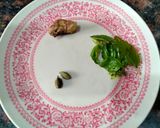 A picture of step 1 of Detox tea made with holy basil,ginger and green cardamom.