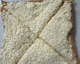 A picture of step 3 of Cheese Sesame Triangles.