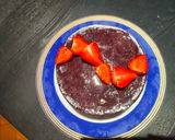 Une image de l'étape 18 de Bavarois aux fraises et coulis de myrtilles.