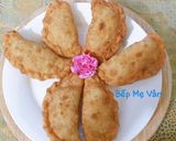 Hình bước làm 3 của món Bánh gối nhân thịt gà