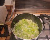 A picture of step 2 of Broccoli and Lancashire Cheese Soup.