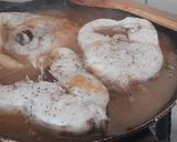 Foto del paso 3 de la receta: Congrio en salsa de cerveza