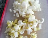 Foto del paso 2 de la receta: Guiso de alubias blancas con verduras
