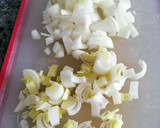 Foto del paso 2 de la receta: Guiso de alubias blancas con verduras