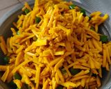 आलं, मिरची, आंबी हळद लोणचे... (वाडवळी पद्धतीने) (aala mirchi ambi haldi lonche recipe in marathi) रेसिपी स्टेप 4 फोटो 