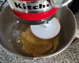 Foto langkah ke 4 dari resep Roti isi Bakso Ayam.