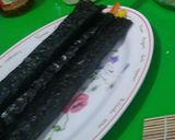Foto langkah ke 5 dari resep 🌸Kkott gimbab / gimbab bunga🌸 kimbab korea.
