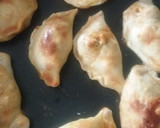 Foto del paso 6 de la receta: Empanada de pollo y champignones!!