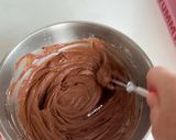 Foto langkah ke 3 dari resep Chocolate Mochi Ice Cream.