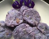 Foto langkah ke 3 dari resep Cireng Biru Tepung Sagu.