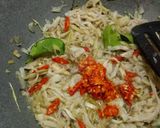 Foto langkah ke 9 dari resep Jamur Tiram Bumbu Rempah Saus Santan.