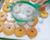 Foto langkah ke 3 dari resep Donat Ekonomis.