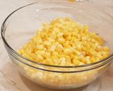 Foto langkah ke 2 dari resep Jagung Susu Keju.