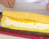 Foto del paso 3 de la receta: Brazo gitano relleno de nata y melocotón,      56