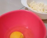 Foto langkah ke 2 dari resep Pizza Roti Telur.