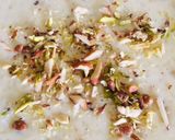 A picture of step 2 of Kesar dry fruits kheer.