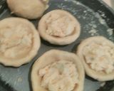 A picture of step 4 of Aloo Paratha.