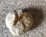 A picture of step 4 of Pizza buns.