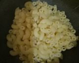 Foto langkah ke 3 dari resep Macaroni cheesy sweetcorn.