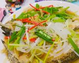 Hình bước làm 4 của món Cá mú hấp hành,gừng,xì dầu và dầu hào