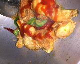 A picture of step 4 of Chinese Style Tomato Red Pepper Chicken.