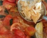 A picture of step 3 of Tomato khatta.