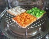A picture of step 9 of Tricolour Paneer Mayo Veg Toast.