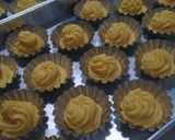 Foto langkah ke 3 dari resep Kue sus vla susu.