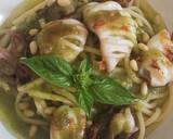 Foto del paso 5 de la receta: Chipirones con Espaguetis al Pesto