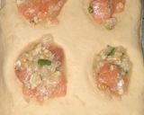 Foto del paso 5 de la receta: Sorrentinos de salmón con verdeo y nuez